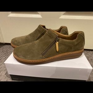 Clarks Artisan comfort shoes , size 9